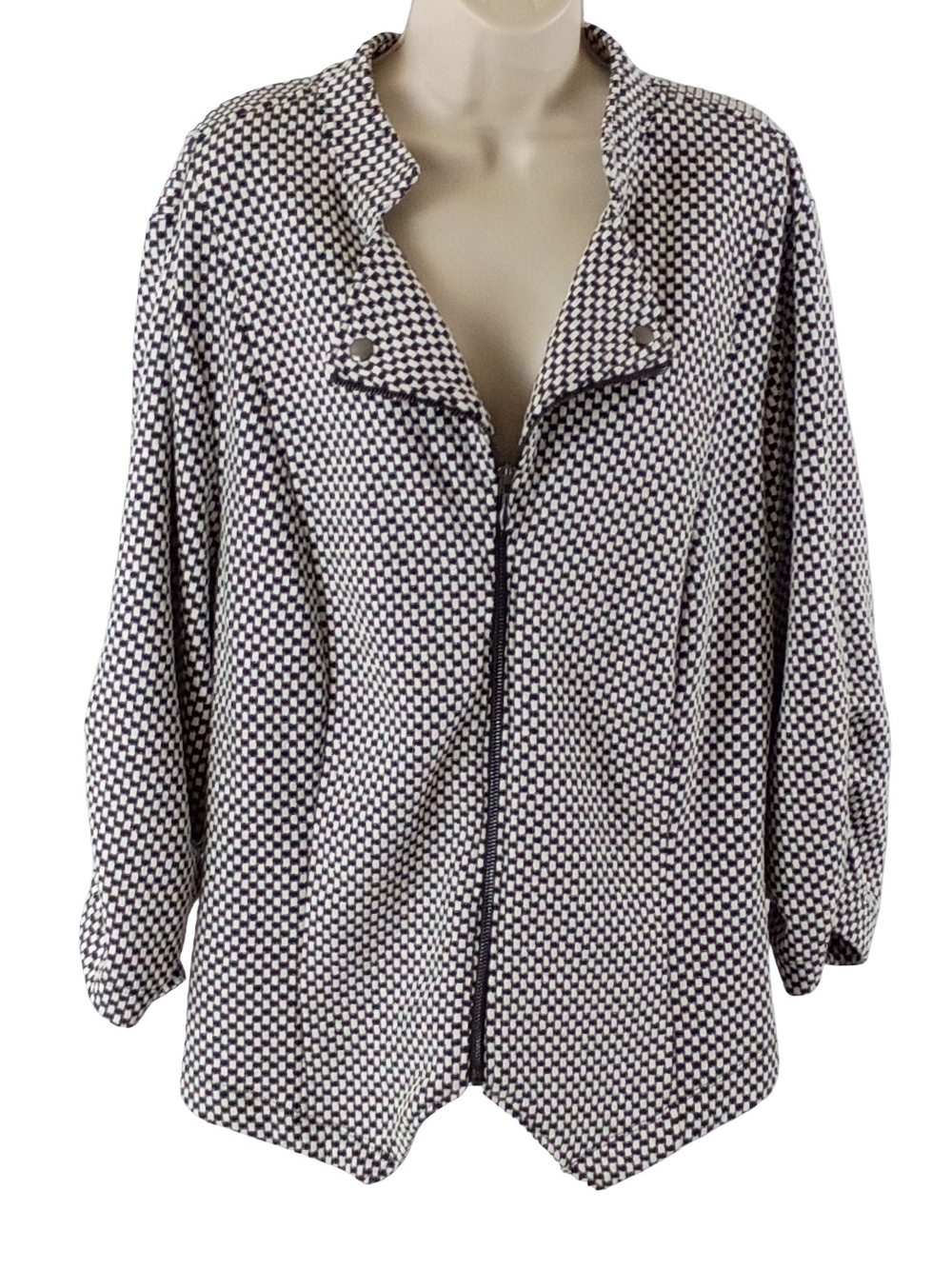 torrid Black & White Zip-Front Woven Jacket